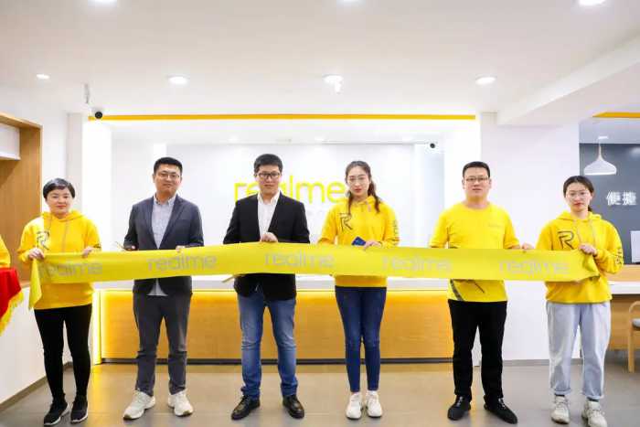 5G新变化！realme线下直营店开张，覆盖“1小时售后”