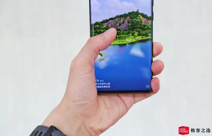 中兴 Axon 40 Pro 体验：骁龙 870 5000mAh 电池，不乏亮点的「水桶机」