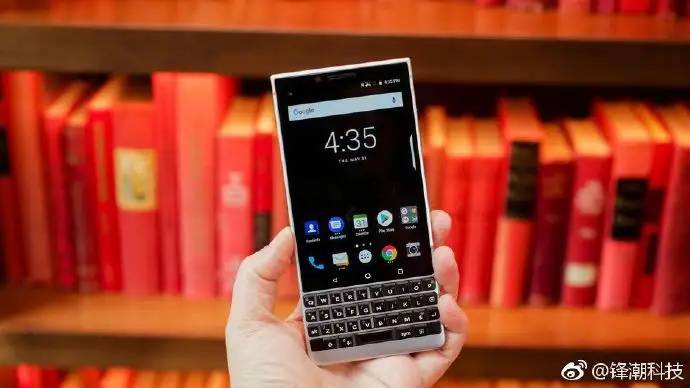 3999元！黑莓发布 BlackBerry KEY2：双摄 全键盘 骁龙660