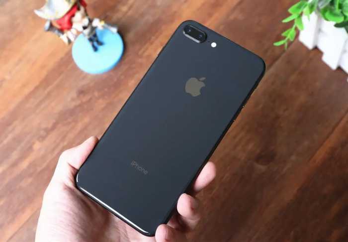 从6388到2850元，短短一年，iPhone 7Plus经历了什么？