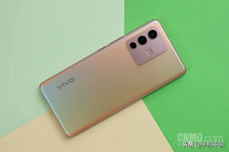 vivo S12 Pro评测：“一年三更”背后是一次全面的提升