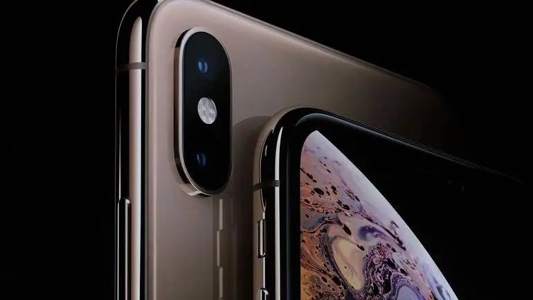 iPhone XS与iPhone XR该选谁？苹果店员态度模棱两可，这就尴尬了