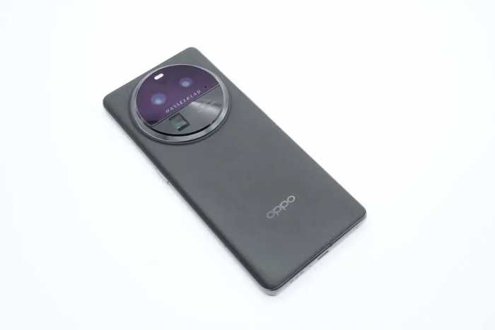 兼顾轻薄续航，100W 5000mAh更可搭，OPPO Find X6 Pro 手机评测