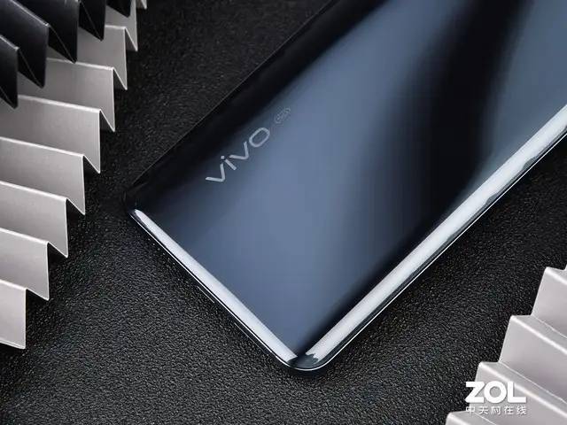 60倍超级变焦 专业影像旗舰vivo X30 Pro全面评测