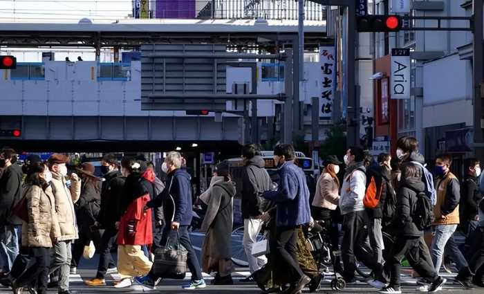 日本人的野心有多大？日本国歌仅28字，翻译成汉语后你就明白了