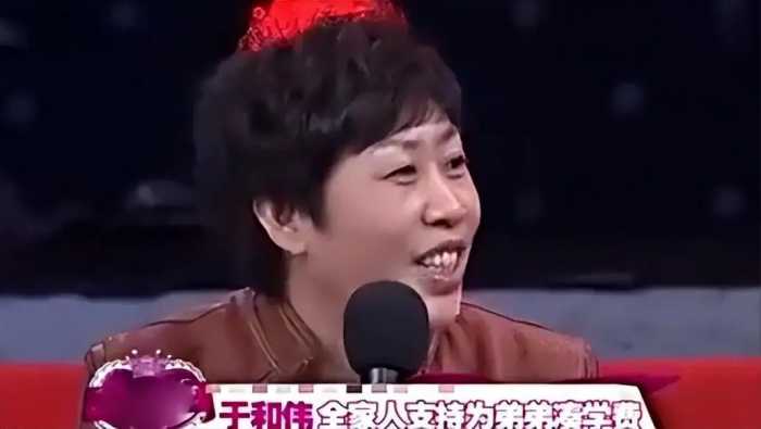 于和伟的老婆原来是她，还未结婚就开始尽孝，如今24年仍恩爱如初