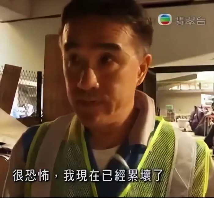 亿万富翁怒批穷人不努力，亲自挑战白手起家，却连公交车都坐不起