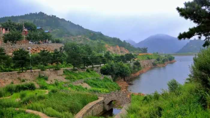 北京美女出差山东莱芜市，回去后她是这样评论山东莱芜市的！