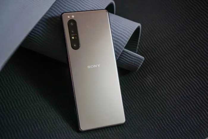 为什么索尼 Xperia 1 II 还是那么我行我素？