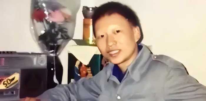 李明：一路好好走，人丑心善，妻女一个比一个漂亮，今现状如何？