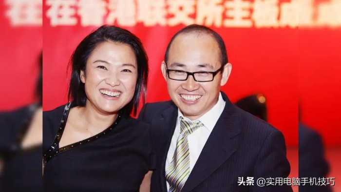 她疫情期间一毛不拔，却捐1亿美元给美国，扬言只帮海外如今怎样