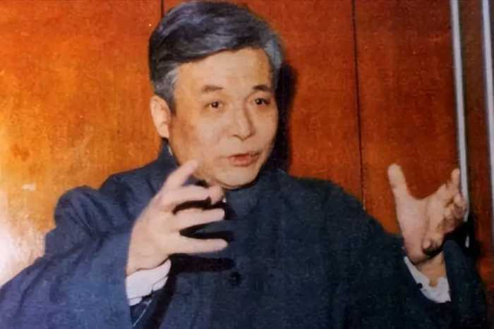 32年前，毛阿敏唱了一首童谣，将中国绝密军事基地暴露给了全世界