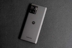 moto X30 Pro体验评测：2亿像素影像与骁龙8 满分性能表现齐飞